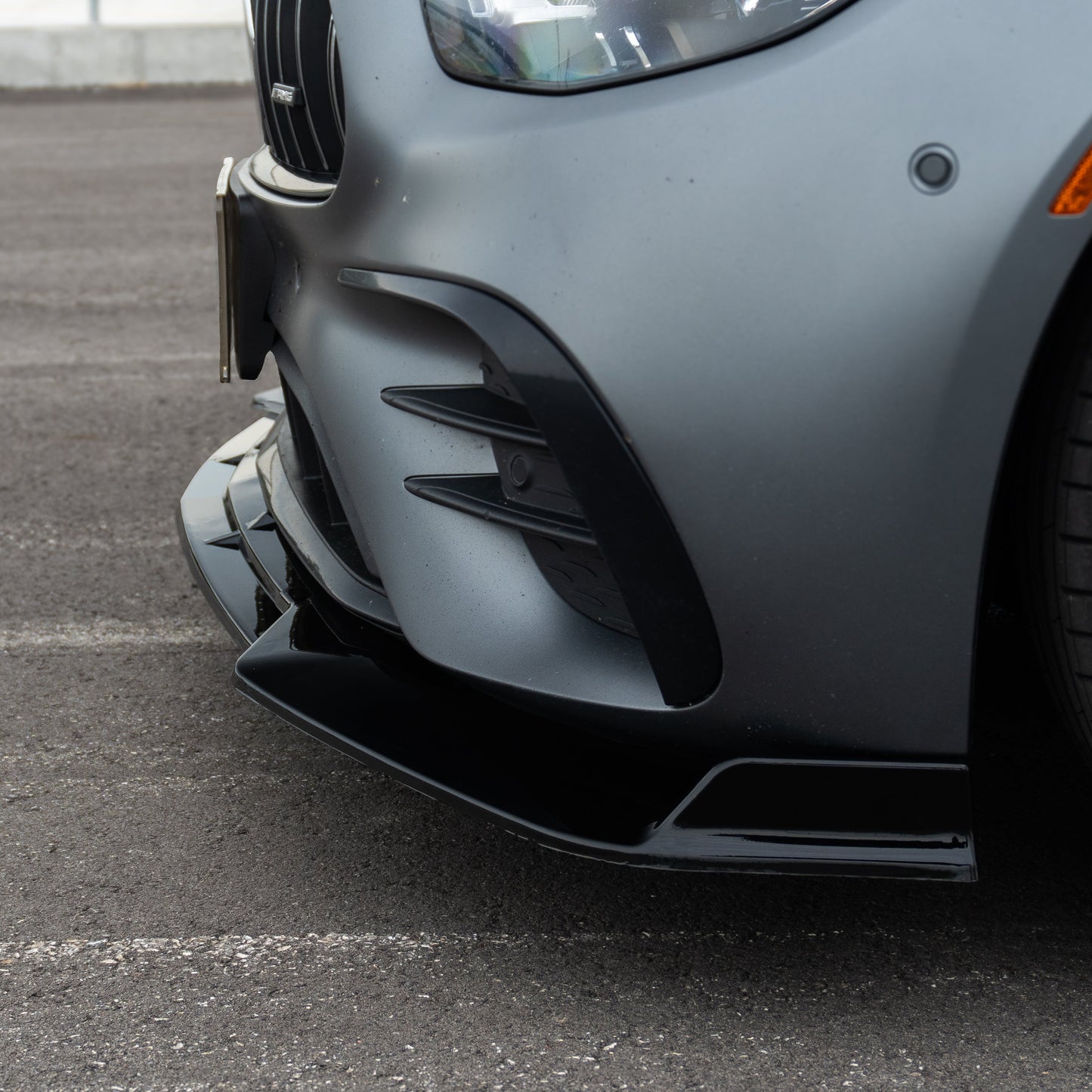 VD Front Lip - Mercedes Benz E53 AMG (Facelift)