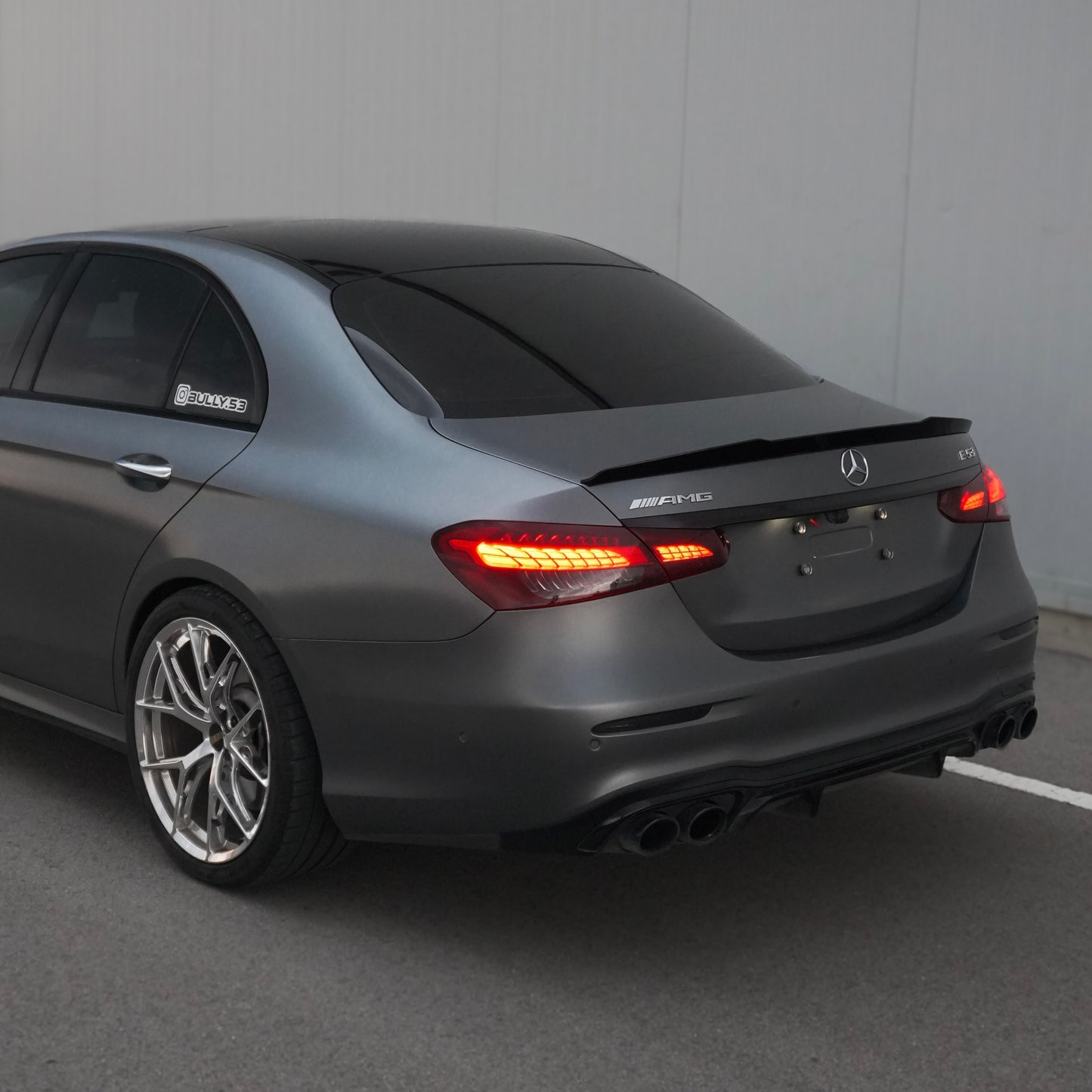 VD Mercedes E Series Spoiler